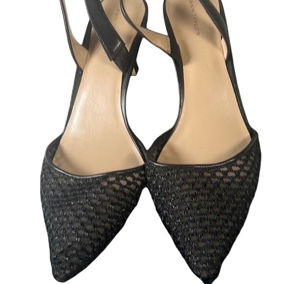 Never worn Ann Taylor Black pumps size 9 - Picture 1 of 9